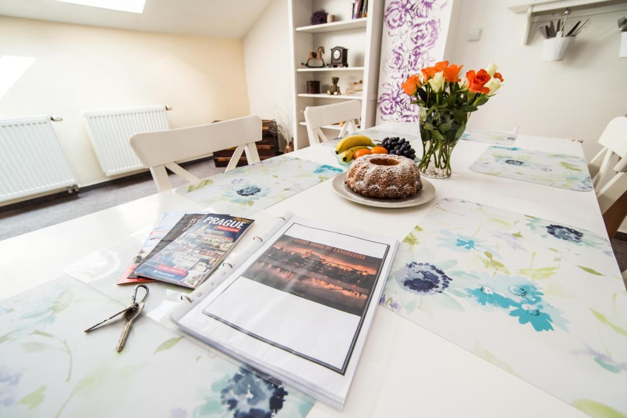 Lanoblessa Apartment ปราก ภายนอก รูปภาพ